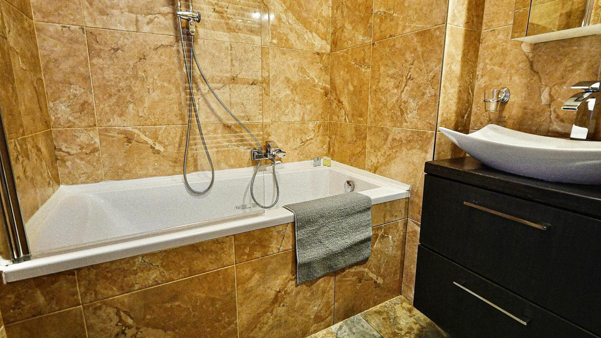 Residence Moravia Apartments Karlowe Wary Zewnętrze zdjęcie